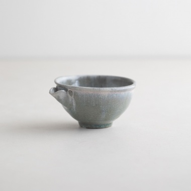 作品写真「林檎灰釉片口」