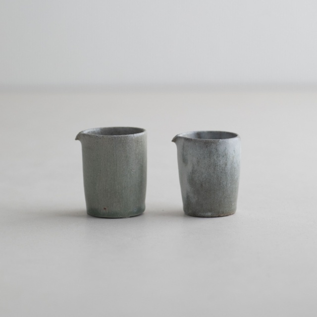 商品写真：林檎灰釉筒片口