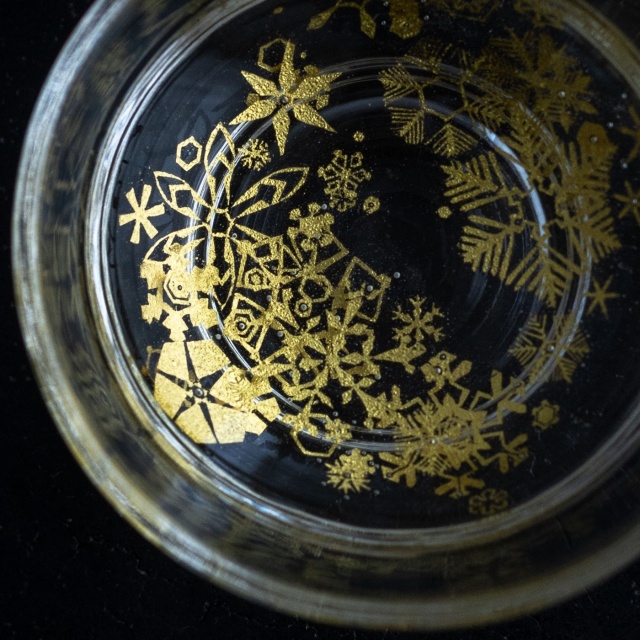 商品写真：ぼたん雪 2重 ぐいのみ a