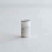 作品写真「白磁窯変筒 2026 φ3.5 h6」