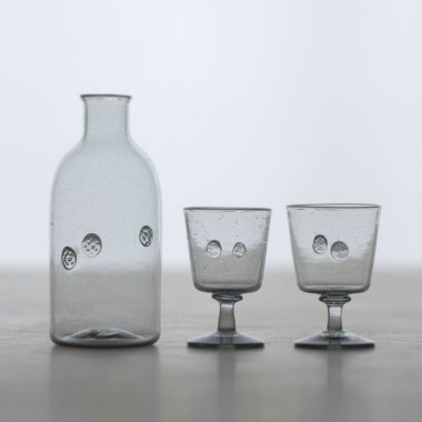 作品写真「飾付ボトル & 双飾脚付盃セット a」
