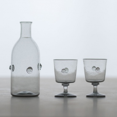 作品写真「飾付ボトル & 双飾脚付盃セット b」